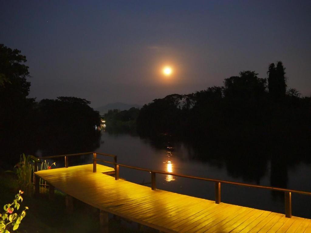 Ruen Maihom Riverside Cottage Kanchanaburi Eksteriør billede