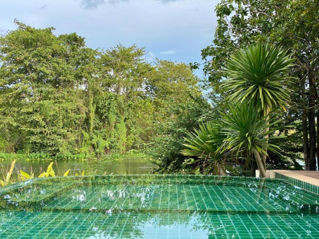 Ruen Maihom Riverside Cottage Kanchanaburi Eksteriør billede