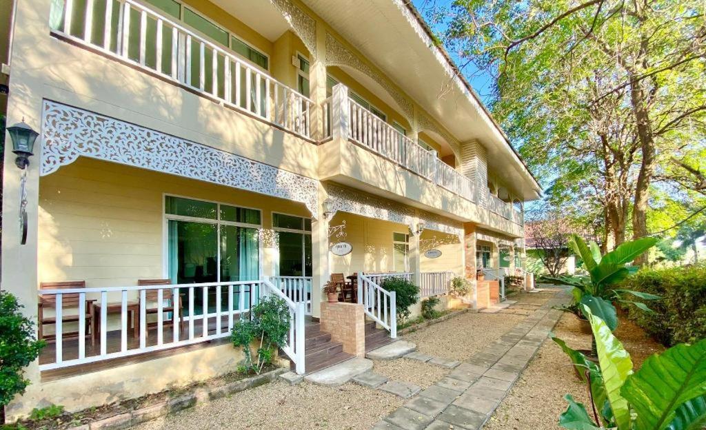 Ruen Maihom Riverside Cottage Kanchanaburi Eksteriør billede